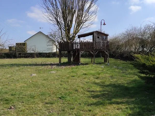 Terrain à bâtir 1300m² - Juniville