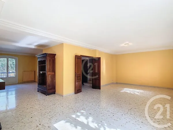 Maison 7 pièces 178 m²