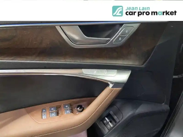 Audi A6 avant 50 tfsie 299 ch s tronic 7 quattro — photo 20