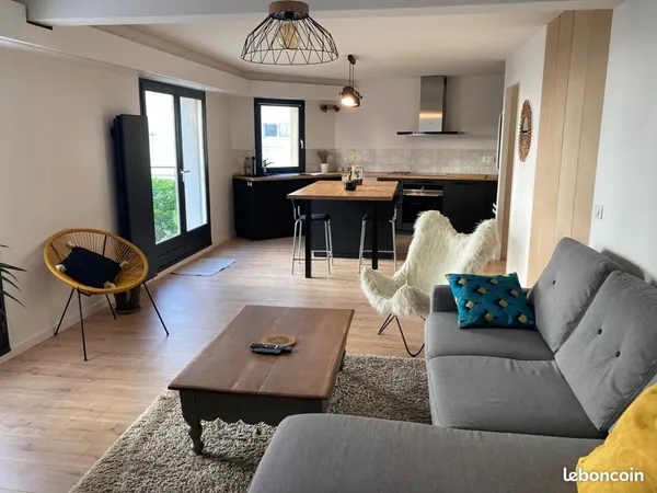 À louer, T2 meublé de 59 m² avec terrasse et parking, Nantes, quartier Cité des Congrès