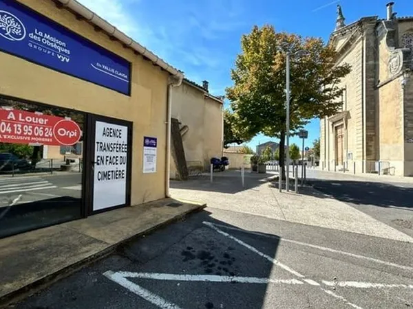 Local commercial 69 m²