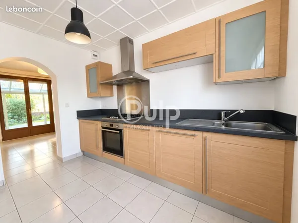 Maison 6 pièces 75 m²