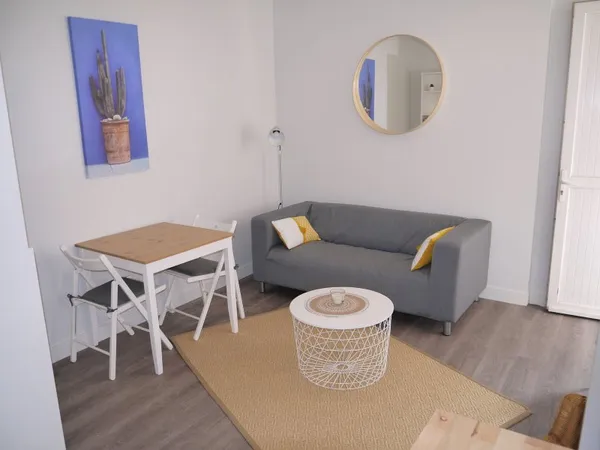 Appartement 2 pièces quartier Dunois