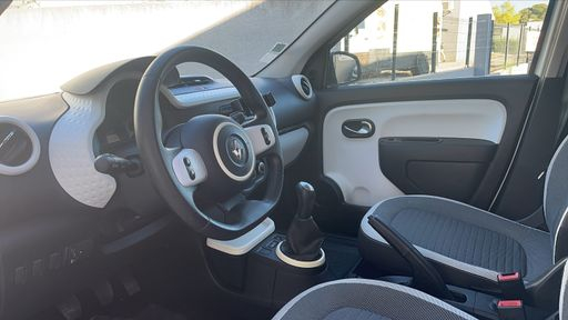 Renault Twingo 1.0 SCe 70 - Limited – 2016 – 118342 km – Essence – Boîte Manuelle — photo 17