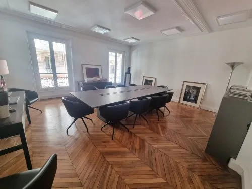 BUREAU A LOUER - ST PHILIPPE DU ROULE - 215m²