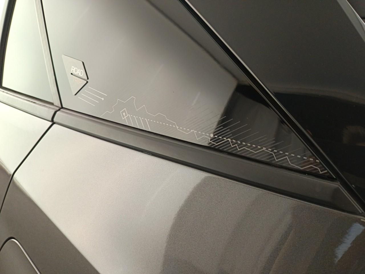 Peugeot 2008 puretech 130 s&s eat8 roadtrip — photo 35