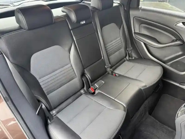 Mercedes Classe B 180 d sensation — photo 9