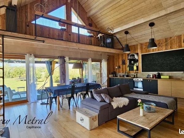 Maison 4 pièces 149 m²