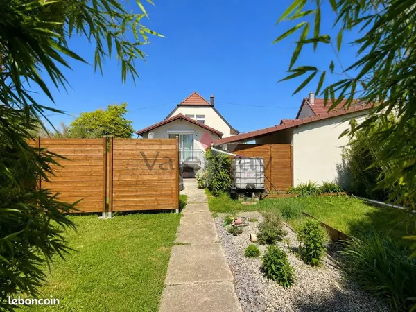 Maison 6 pièces 110 m²