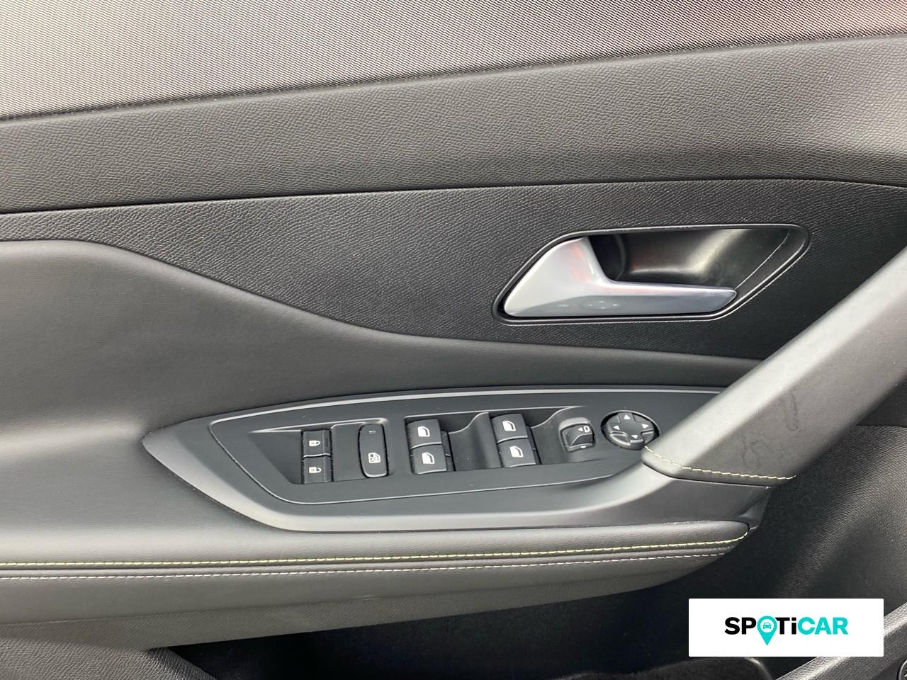 Peugeot 308 1.2 hybrid 136ch gt e-dcs6 — photo 17
