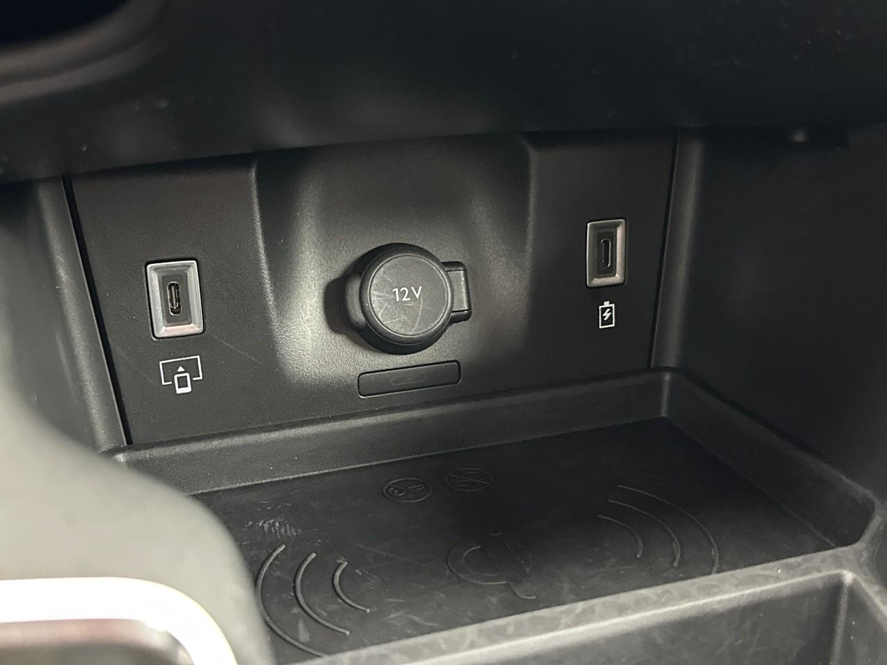 Ds Ds 7 crossback hybride rechargeable e-tense 360 eat8 4x4 performa — photo 27