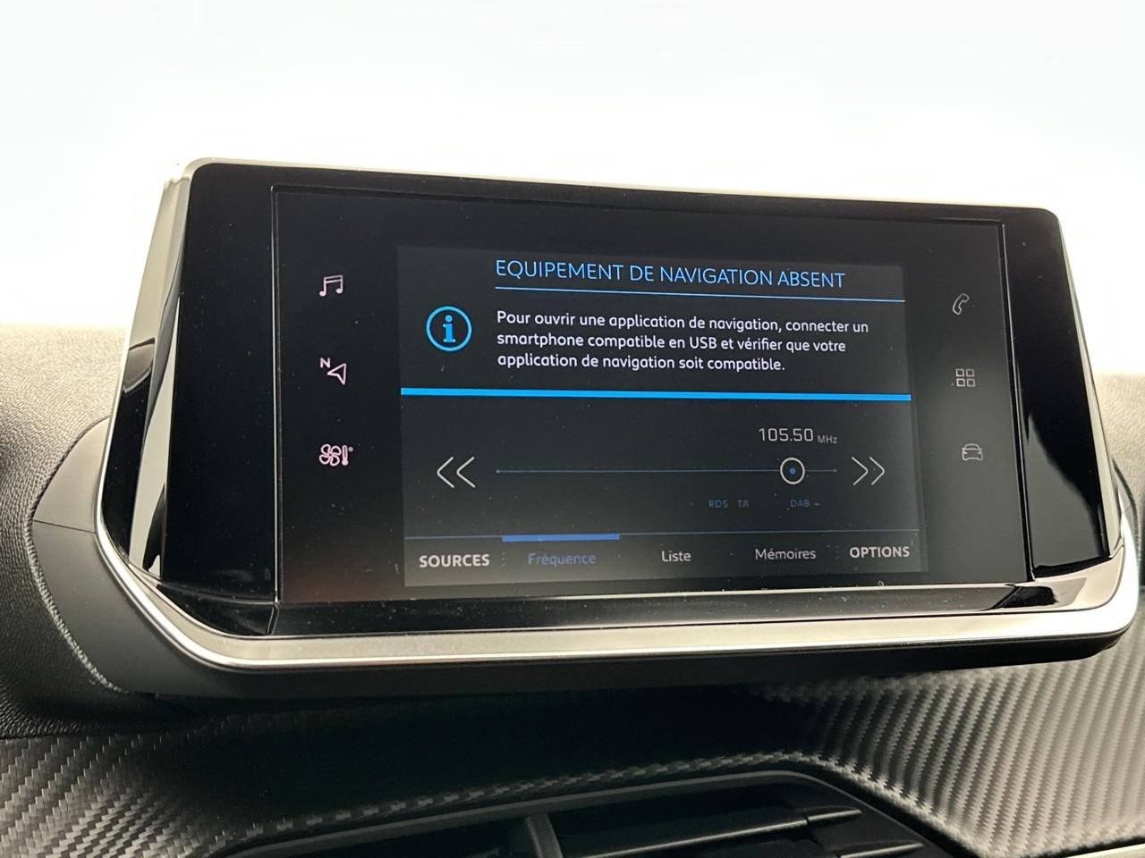 Peugeot 2008 puretech 100 s&s bvm6 style — photo 10
