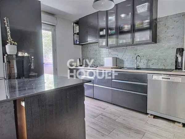 Appartement 5 pièces 100 m²