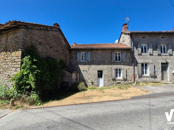 Ferme rénovée avec dépendances