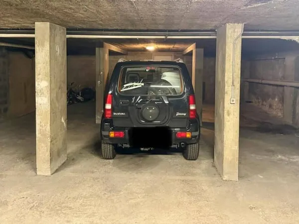 Parking 20 m²