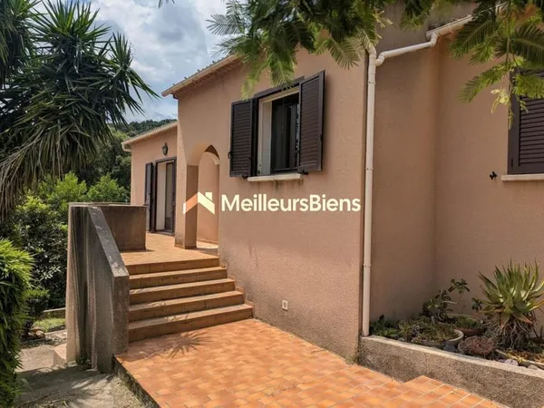 Villa T5 à Borgo