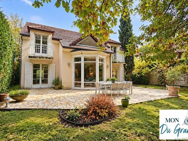 Maison 6 pièces 175 m²