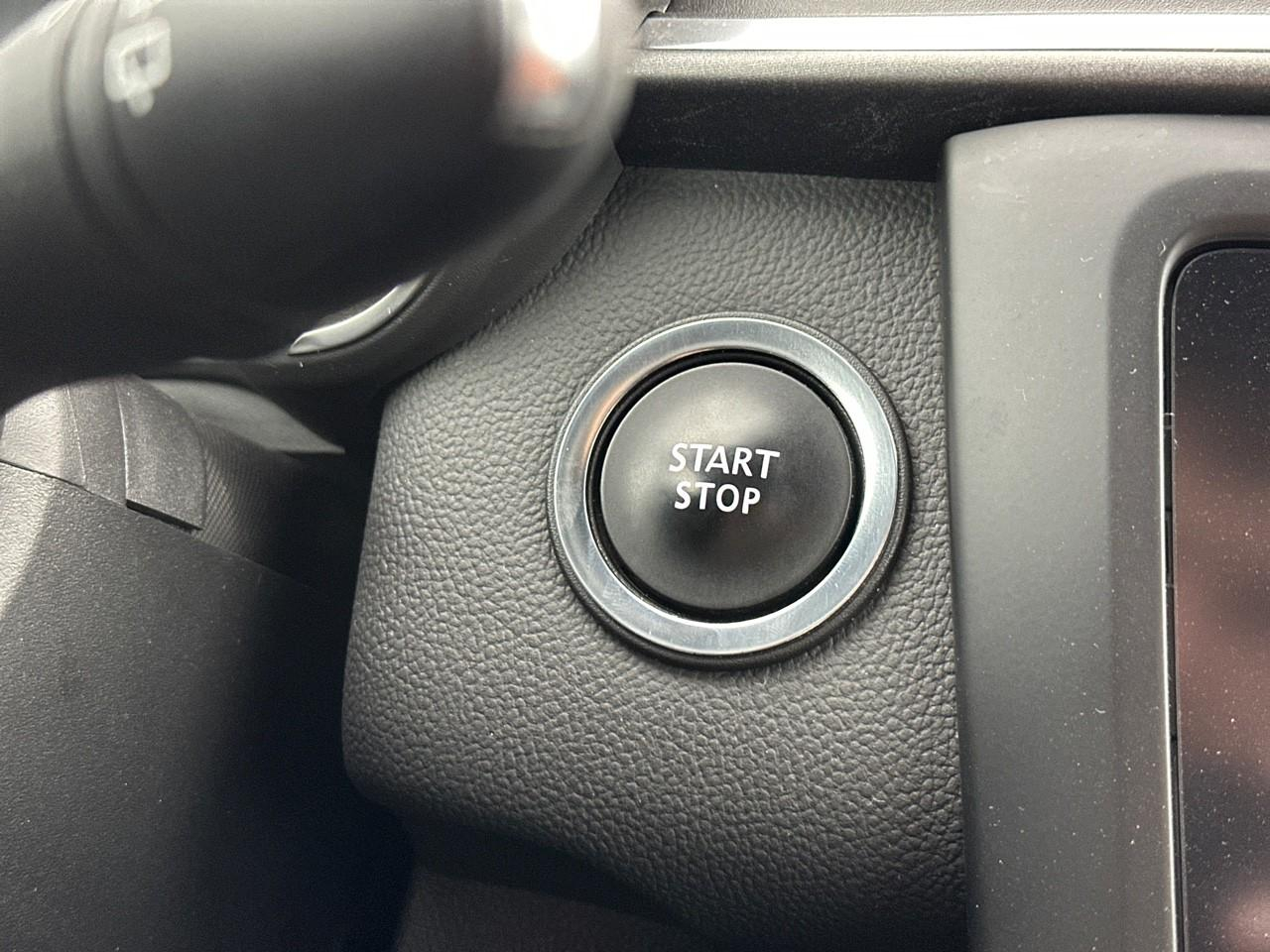 Renault Kadjar tce 140 fap edc black edition — photo 28