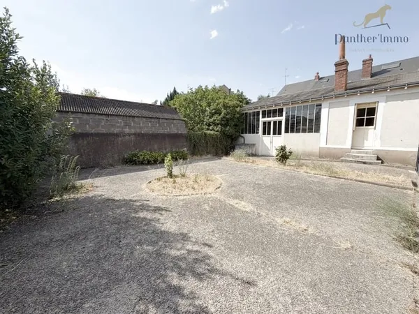 Maison ou atelier 60m2, Tours quartier Velpeau à rénover ou