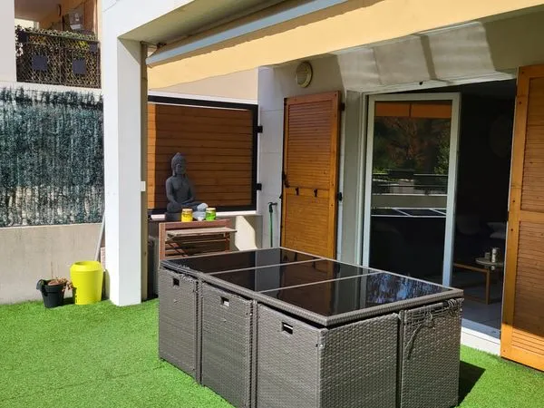 Vends appartement T3 avec extérieur