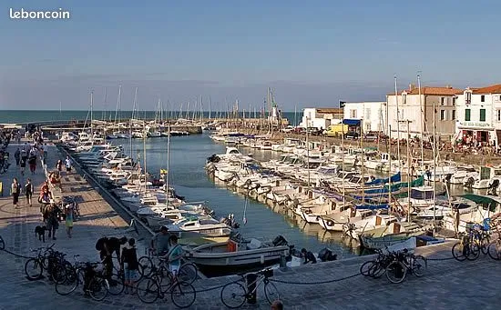 Commerce 44 m²
