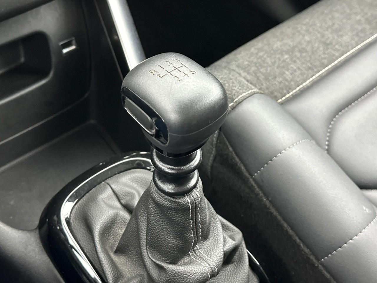Citroën C3 Aircross puretech 110 s&s bvm6 shine pack — photo 30