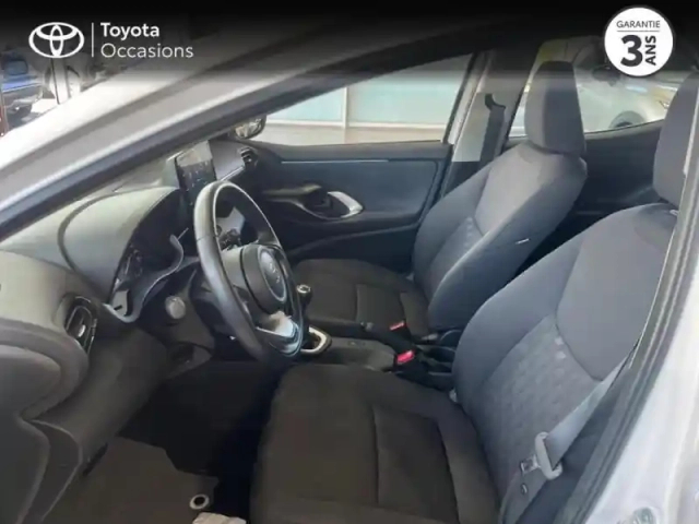 Toyota Yaris 120 vvt-i dynamic business 5p mc24 — photo 11