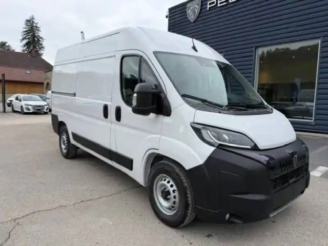 Peugeot Boxer fgn diesel 140 ch l2h2 3.5 t aut. — photo 4