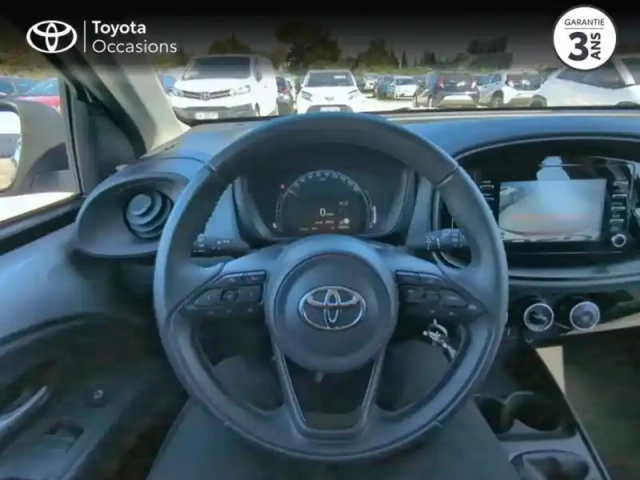 Toyota Aygo X 1.0 vvt-i 72ch dynamic my23 — photo 9