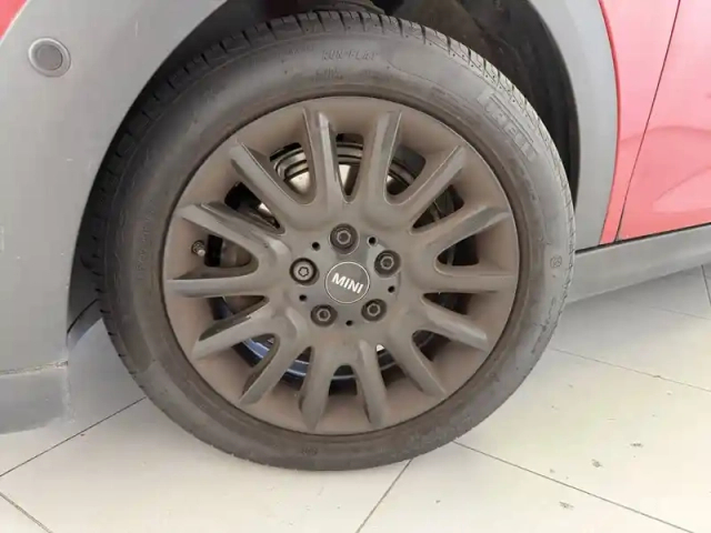 Mini Mini hatch 5 portes cooper 136 ch dkg7 — photo 19
