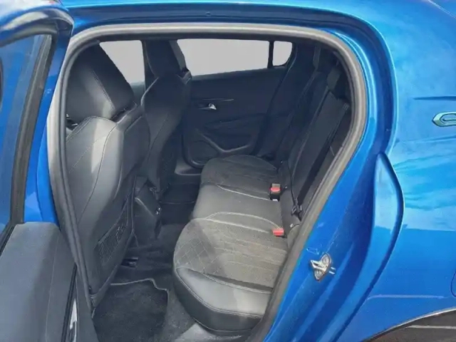 Peugeot 208 electrique 50 kwh 136ch — photo 12