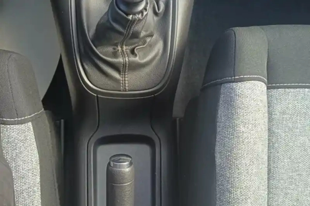 Citroën C3 puretech 110 s&amp;s bvm6 — photo 25