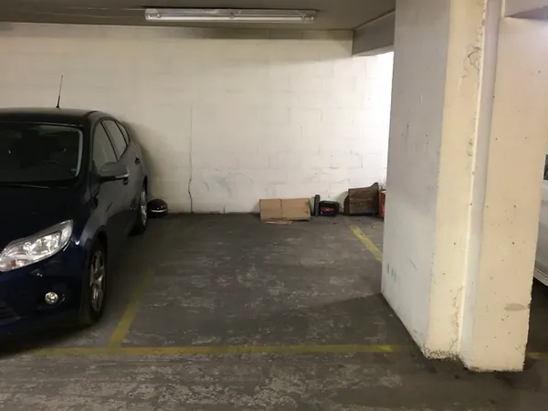 Vends parkings - 165 rue Marcadet à Paris