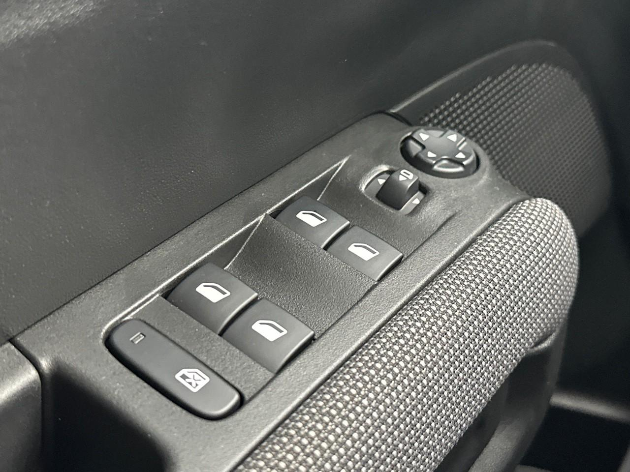 Citroën C3 Aircross puretech 130 s&s bvm6 shine — photo 15