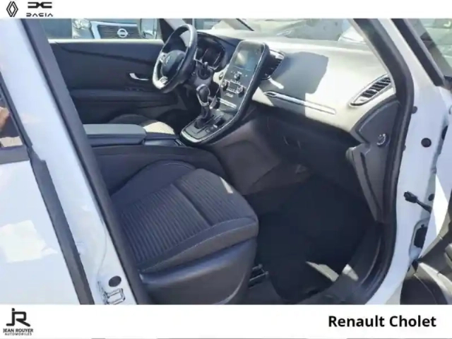 Renault Scenic grand  1.3 tce 140ch evolution edc 7 places — photo 15