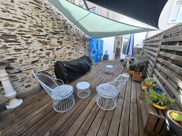 RARE appartement avec terrasse et véranda CENTRE ANGERS
