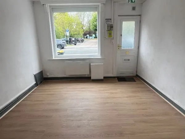 Local commercial 53 m² LAMBERSART