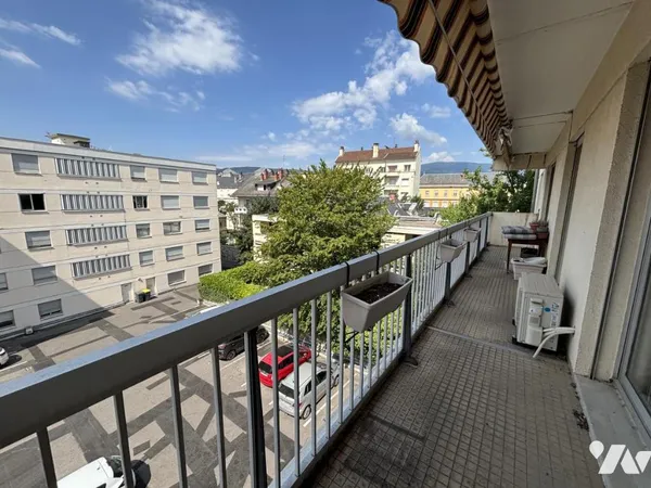 Appartement 5 pièces 101 m²