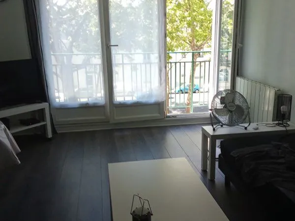 Bel appartement F2 Tours centre