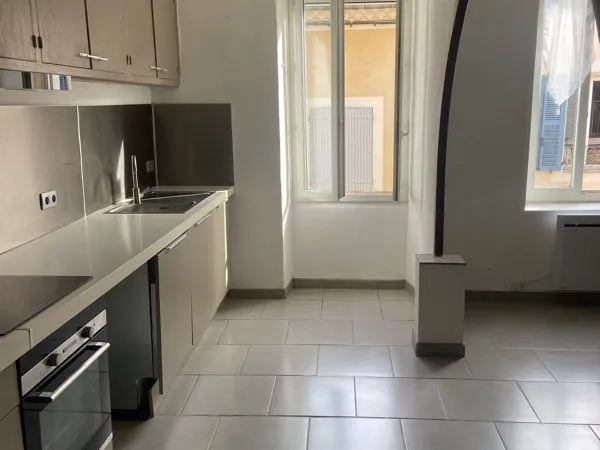Location appartement T3 Jouques