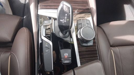 BMW Serie 5 xDrive 530d 265 BVA8 - M Sport – 2019 – 51171 km – Diesel – Boîte Automatique — photo 6