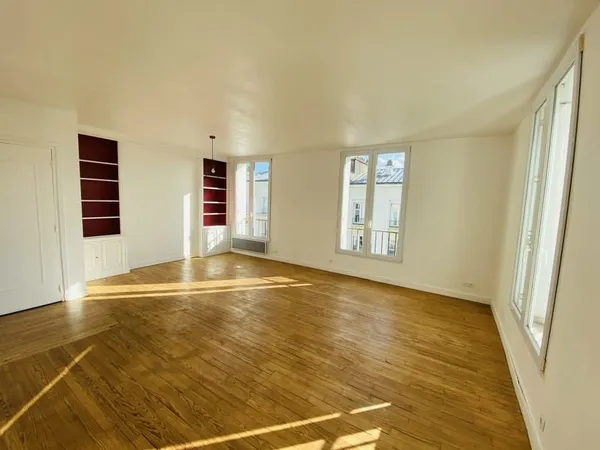 Appartement T3 81m2 rue de Siam