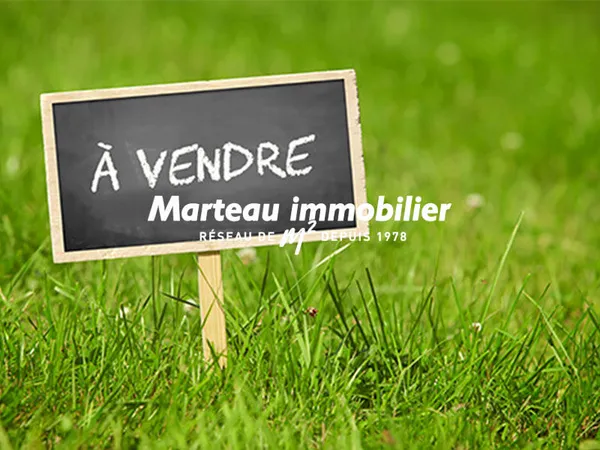 Terrain 735 m²