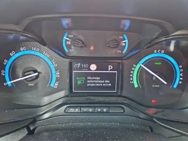 Citroën Berlingo e- taille m 136 ch 100 kwh automatique — photo 22