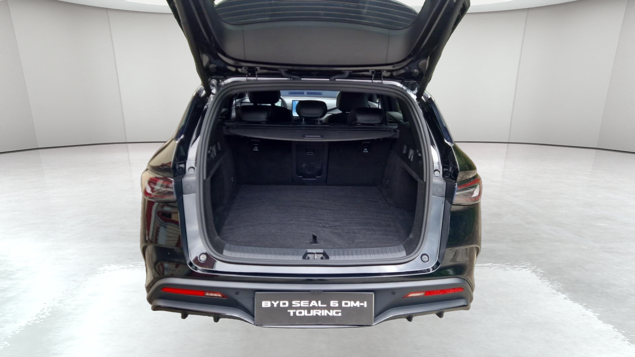 BYD Seal 6 Touring 1.5l DM-i 156 kW PHEV — photo 9