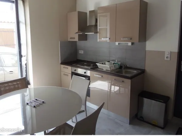Loue studio meublé 37m² Fontenay-le-Comte