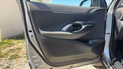 Toyota Yaris Cross 1.5 HSD 116 Hybrid E-CVT - Trail – 2022 – 62172 km – Hybride essence – Boîte Automatique — photo 19