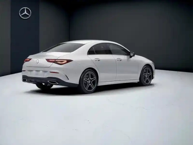 Mercedes Cla 200 d coupé amg line — photo 5