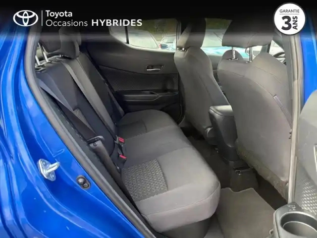 Toyota C-Hr 1.8 hybride 122ch dynamic e-cvt — photo 14