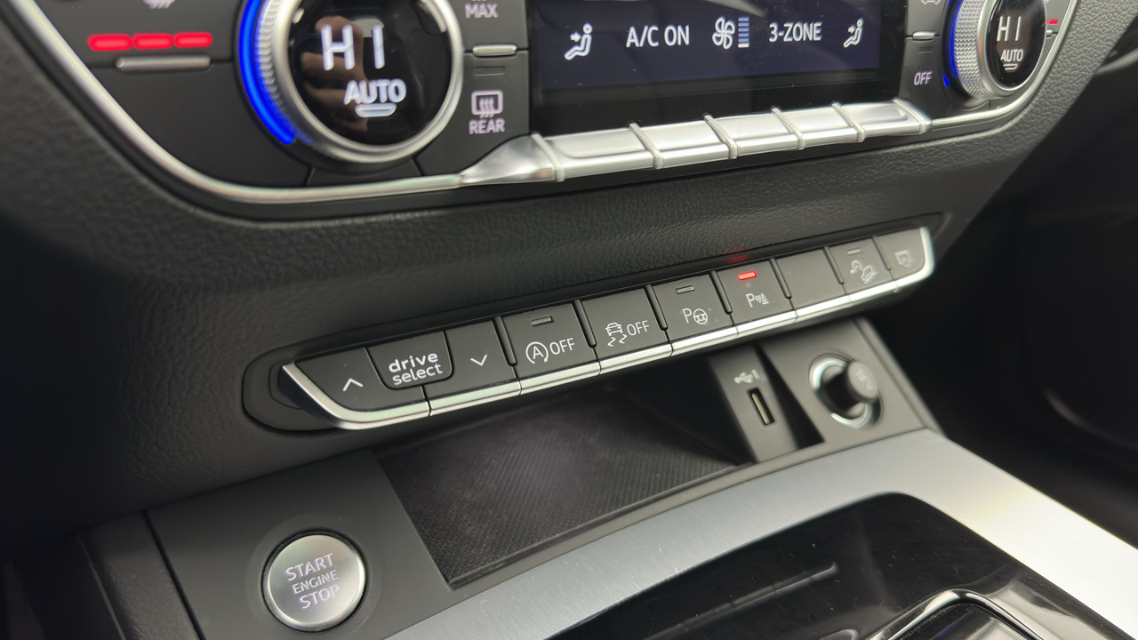 Audi Q5 Sportback 40 TDI 204 S tronic 7 Quattro — photo 29